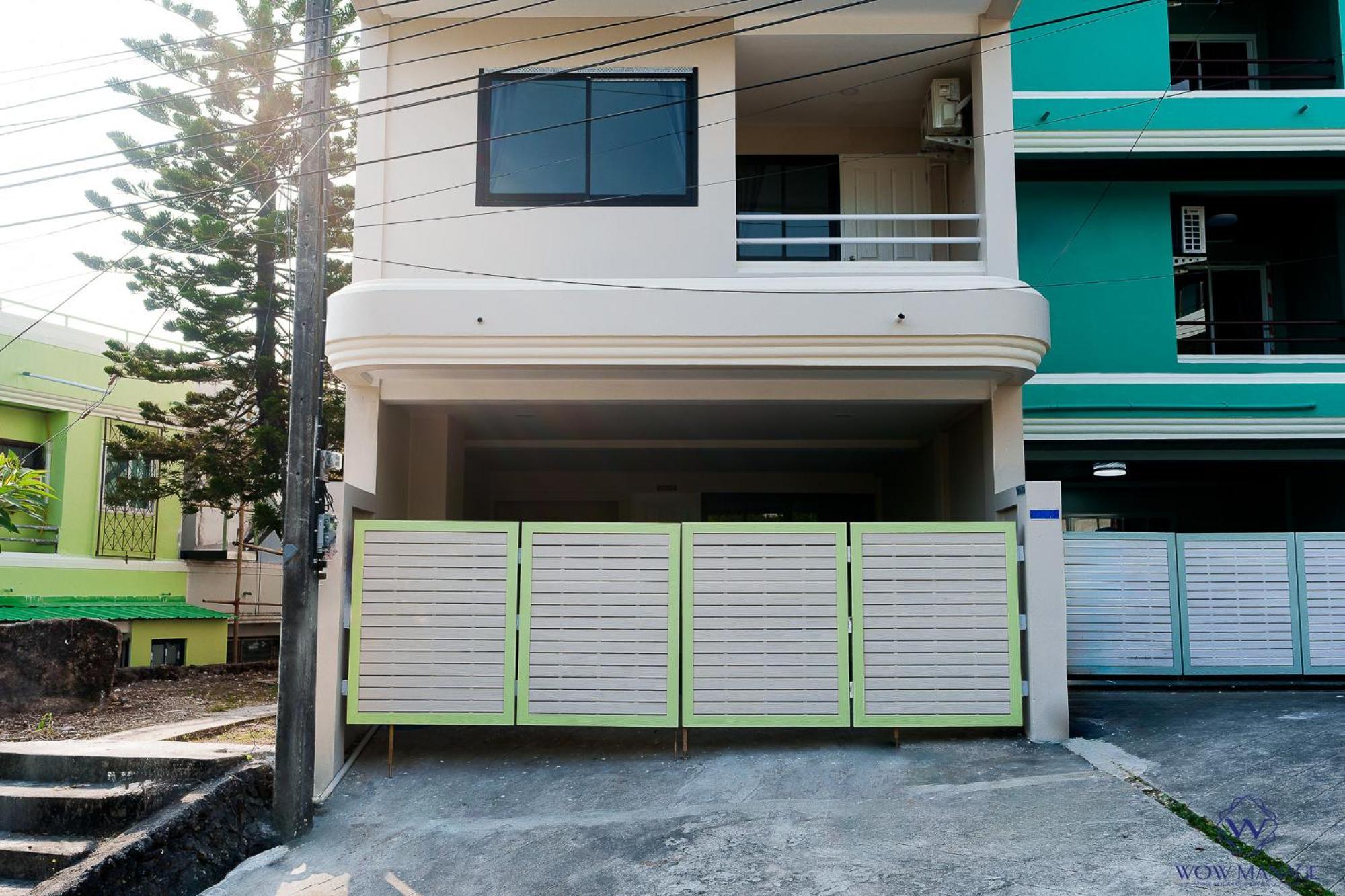 Enjoy Sunset Rainbow Alley - Wow Townhouse At Patong Hill Luaran gambar